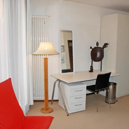Holiday Aurinko Ronco sopra Ascona